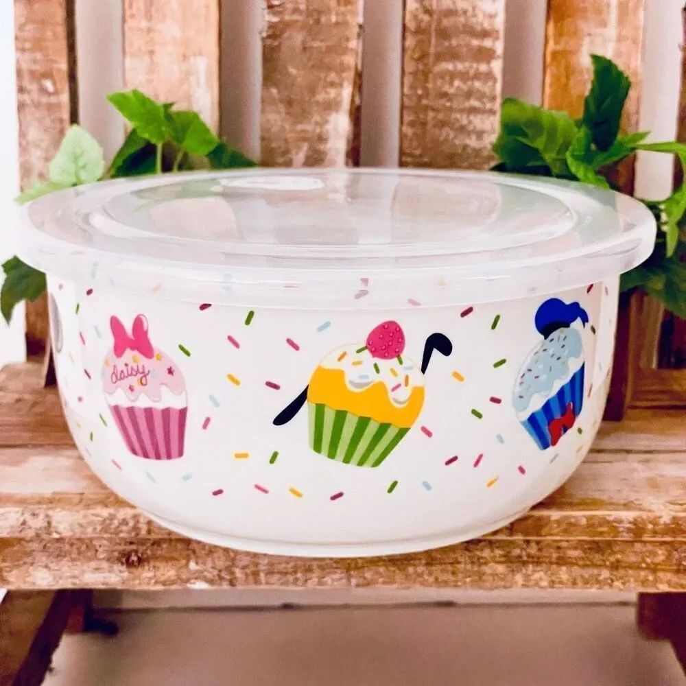 NWT Disney Winnie The Pooh & Friends Big Pressure Lid Food Container Bowl